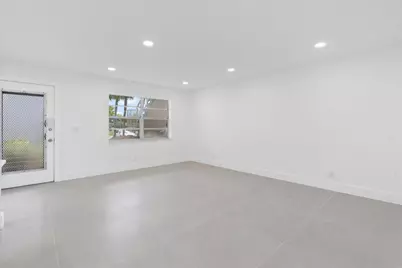 578 Burgundy M #M, Delray Beach, FL 33484 - Photo 18