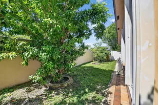 4768 Cypress Dr S, Boynton Beach, FL 33436 - Photo 42