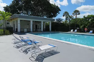9233 SW 8th St, Boca Raton, FL 33428 - Photo 18