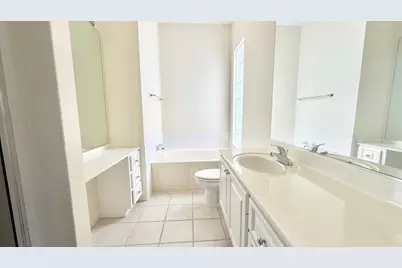 2541 Kittbuck Way, West Palm Beach, FL 33411 - Photo 12