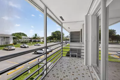 42 Easthampton B, West Palm Beach, FL 33417 - Photo 18