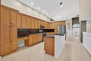 8933 Alexandra Cir, Wellington, FL 33414 - Photo 6