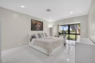 1731 Presidential Way, West Palm Beach, FL 33401 - Photo 36