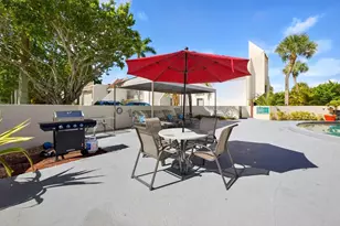 1731 Presidential Way, West Palm Beach, FL 33401 - Photo 50