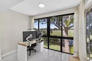 1731 Presidential Way, West Palm Beach, FL 33401 - Photo 40