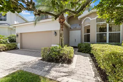 10910 Grande Boulevard W, West Palm Beach, FL 33412 - Photo 2