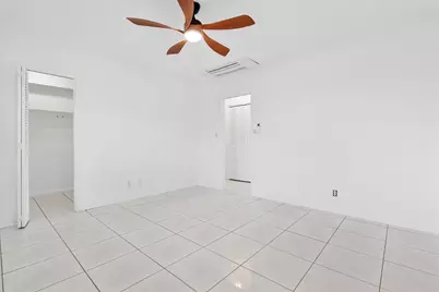 1001 N Riverside Drive #104, Pompano Beach, FL 33062 - Photo 8