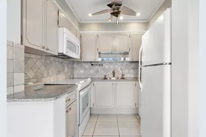 1001 N Riverside Drive #104, Pompano Beach, FL 33062 - Photo 6