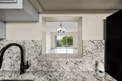 3590 Via Poinciana #510, Lake Worth, FL 33467 - Photo 22