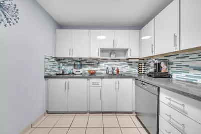 6900 Bay Drive #11i, Miami Beach, FL 33141 - Photo 22