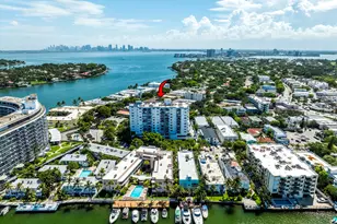 6900 Bay Dr, Miami Beach, FL 33141 - Photo 1