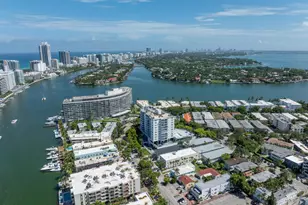 6900 Bay Dr, Miami Beach, FL 33141 - Photo 2