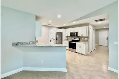 6724 Lila Court, Fort Pierce, FL 34951 - Photo 4