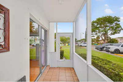 221 Coventry J, West Palm Beach, FL 33417 - Photo 4