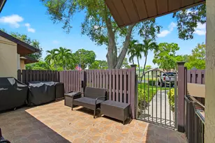 606 Sea Pine Way, Greenacres, FL 33415 - Photo 4