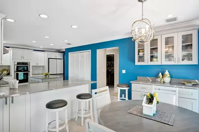 11 Berwick Road NE, Palm Beach Gardens, FL 33418 - Photo 14