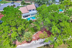 11 Berwick Road NE, Palm Beach Gardens, FL 33418 - Photo 96