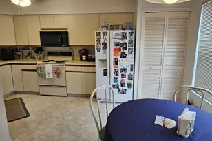 6070 SE Martinique Dr, Stuart, FL 34997 - Photo 6