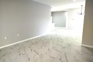 826 Middleton Dr SW, Vero Beach, FL 32962 - Photo 10