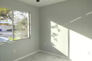 826 Middleton Dr SW, Vero Beach, FL 32962 - Photo 8