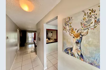 417 SW Natura Avenue #B, Deerfield Beach, FL 33441 - Photo 4
