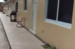 2721 Ave Ave S, Riviera Beach, FL 33404 - Photo 4