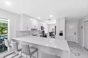 6 Stratford Dr E, Boynton Beach, FL 33436 - Photo 1