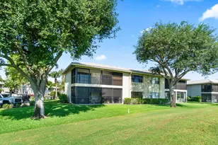 6 Stratford Dr E, Boynton Beach, FL 33436 - Photo 28