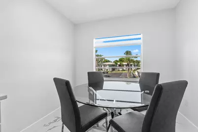 6 Stratford Drive E #D, Boynton Beach, FL 33436 - Photo 8