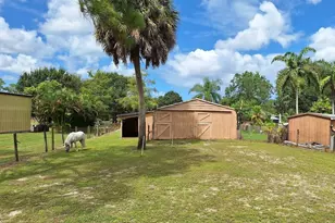 13660 Orange Grove Blvd, The Acreage, FL 33411 - Photo 8