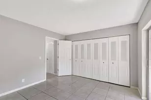 27 Camden B, West Palm Beach, FL 33417 - Photo 12
