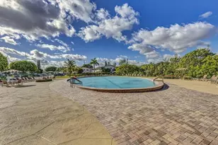 27 Camden B, West Palm Beach, FL 33417 - Photo 20