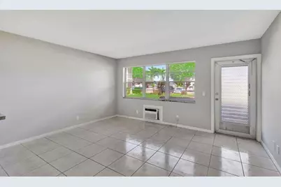 27 Camden B, West Palm Beach, FL 33417 - Photo 6