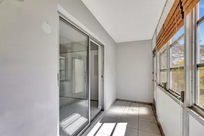 27 Camden B, West Palm Beach, FL 33417 - Photo 16