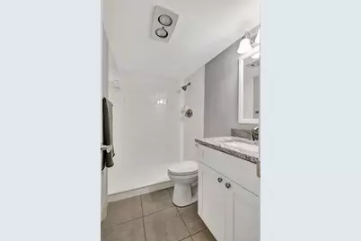 27 Camden B, West Palm Beach, FL 33417 - Photo 12
