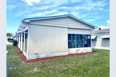 19 Camino Del Rio, Port Saint Lucie, FL 34952 - Photo 4