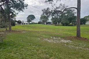 12 Ecuador Ct, Fort Pierce, FL 34951 - Photo 10