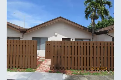 1760 NW 72nd Avenue #81, Plantation, FL 33313 - Photo 2