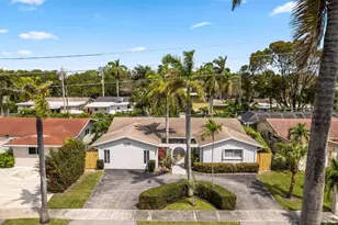 1243 Garfield St, Hollywood, FL 33019 - Photo 2