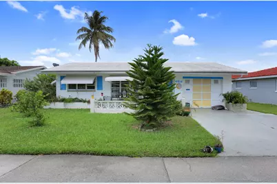 4914 NW 52 Street, Tamarac, FL 33319 - Photo 2