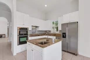 1208 River Wind Cir, Vero Beach, FL 32967 - Photo 10