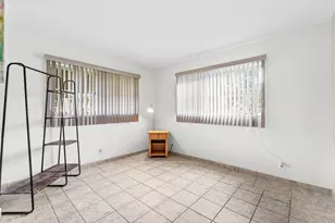 2191 NE 1st Ct, Boynton Beach, FL 33435 - Photo 14