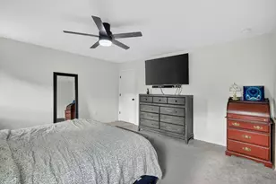 543 SW Kabot Ave, Port Saint Lucie, FL 34953 - Photo 22