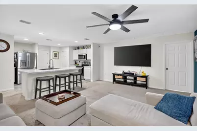 543 SW Kabot Avenue, Port Saint Lucie, FL 34953 - Photo 8