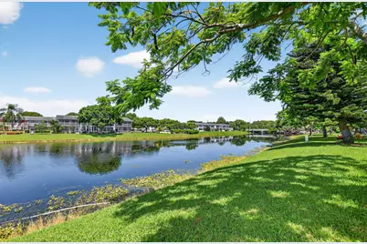 536 Durham S Circle #536, Deerfield Beach, FL 33442 - Photo 12