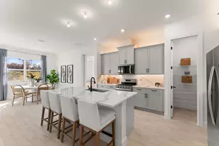 10477 SW Jadewood Ct, Port Saint Lucie, FL 34987 - Photo 4