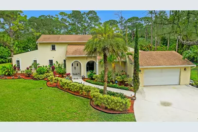 17520 Bridle Court NW, Jupiter, FL 33478 - Photo 2