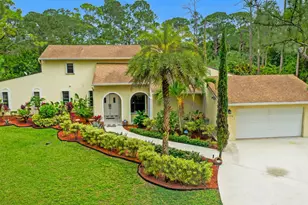 17520 Bridle Ct NW, Jupiter, FL 33478 - Photo 2