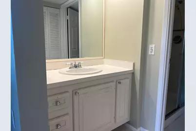 4501 Martinique Way #F2, Pompano Beach, FL 33066 - Photo 12