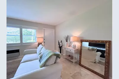 200 Horizons W #111, Boynton Beach, FL 33435 - Photo 2